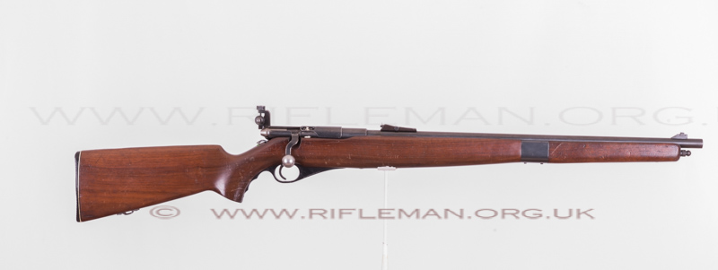 The Mossberg 42M-B, and 46-M(b) U.S. Training Rifles for the British ...